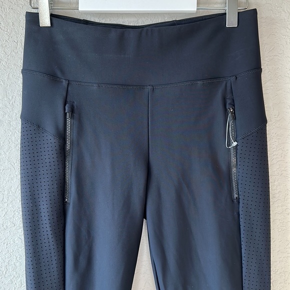 NWOT Athleta Stellar Tight Laser Cut Ankle Length Pants Size Small - Picture 2 of 13